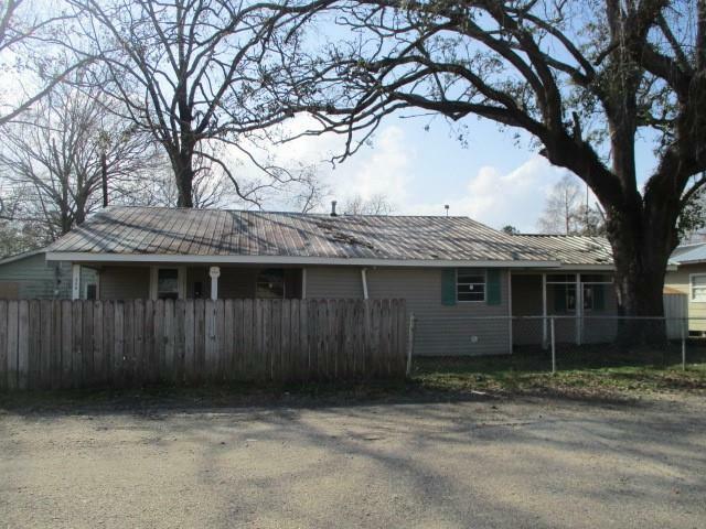 850 E Pine Street  Ponchatoula LA 70454 photo