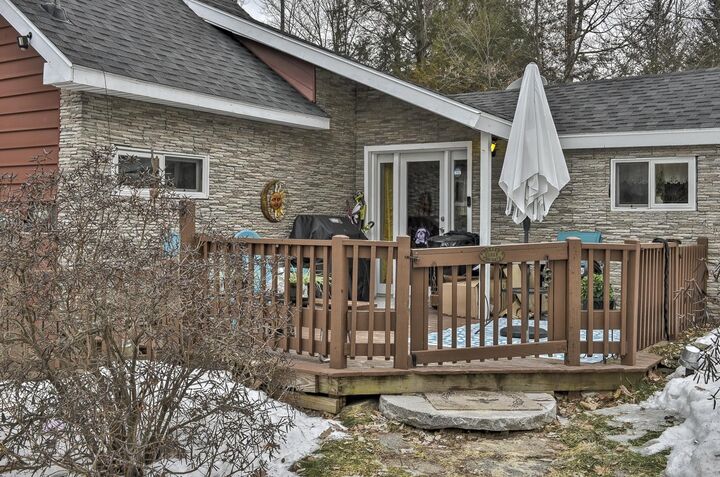 Property Photo: 20 Sullivan Centre Street NH 03431