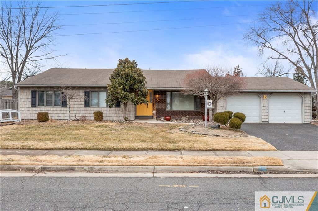 Property Photo:  5 Middlesex Boulevard  NJ 08831 