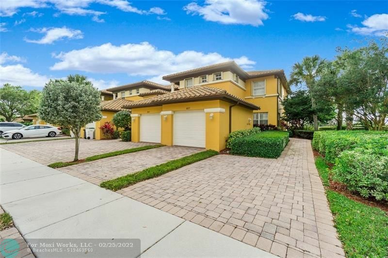 Property Photo:  8055 NW 128th Ln 15C  FL 33076 