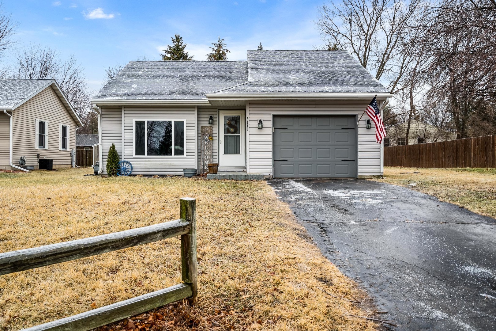 Property Photo:  5145 Jenkins Drive  IL 61080 