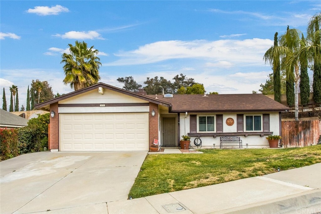 Property Photo: 28586 Tonner Drive CA 92346