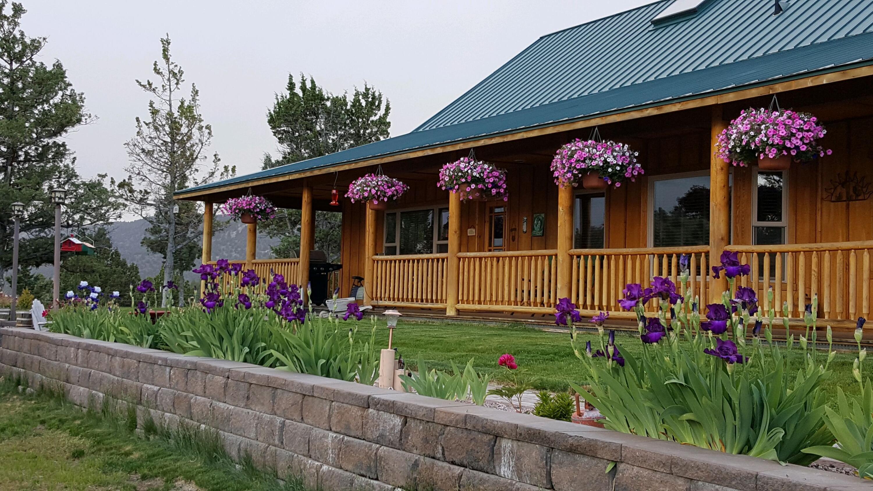 Property Photo: 11136 SE Spoke Lane OR 97754