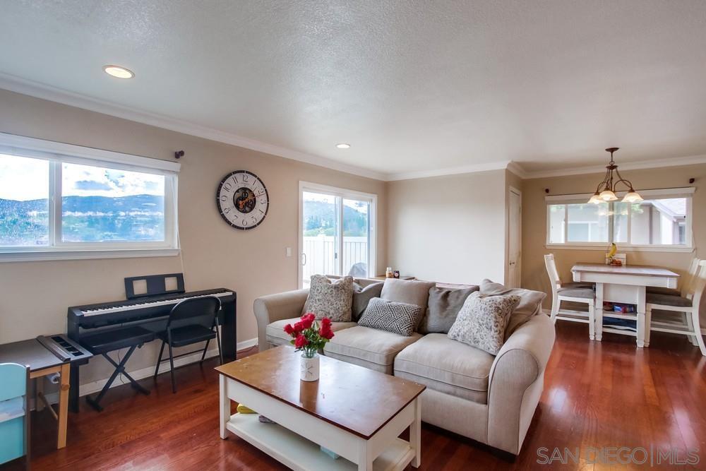 Property Photo: 12219 Wilsey Way CA 92064