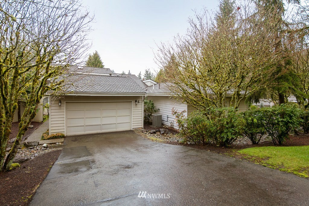 Property Photo:  15800 Village Green Drive 4  WA 98012 