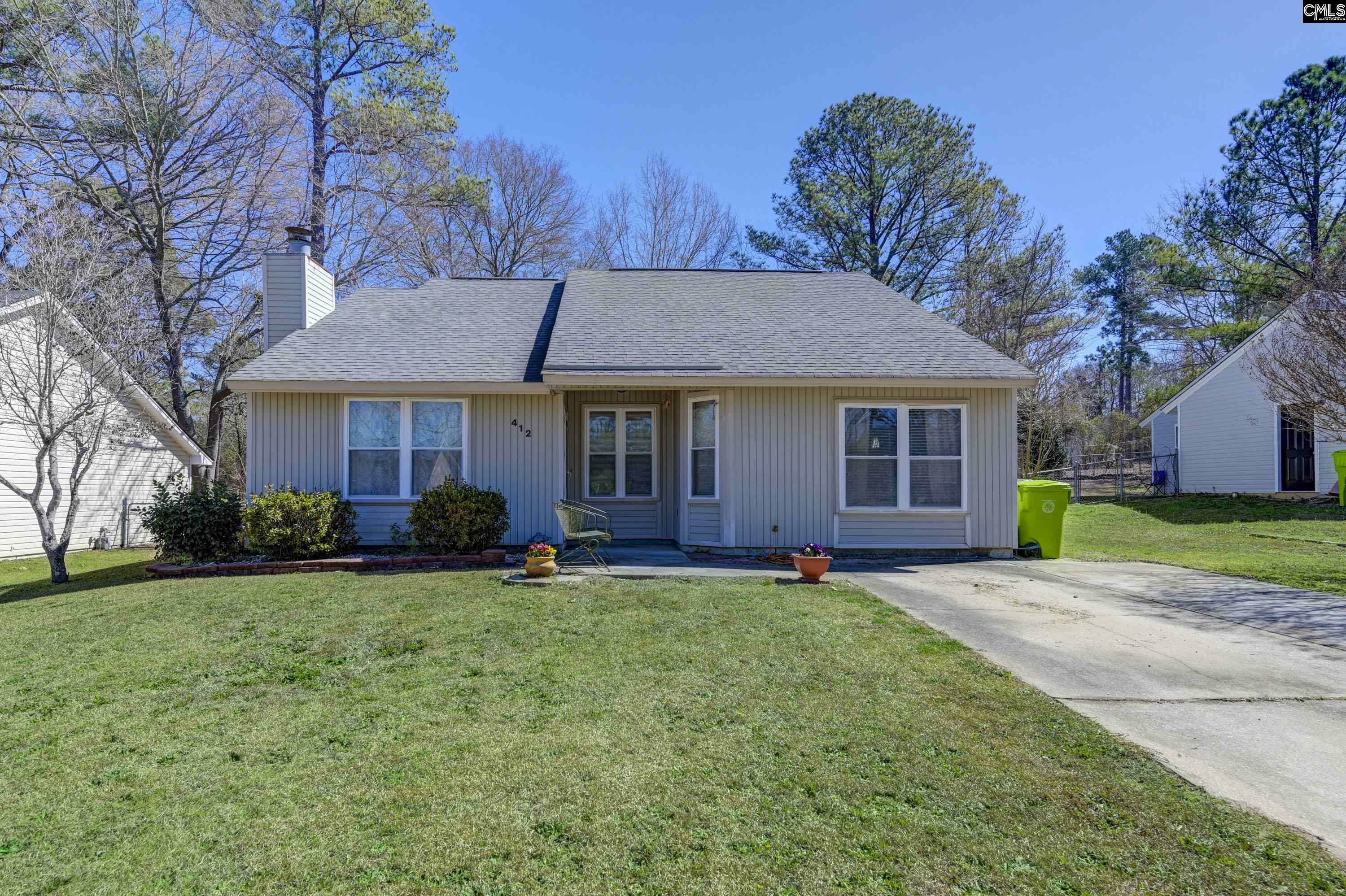 Property Photo:  412 Greenlake  SC 29061-9329 