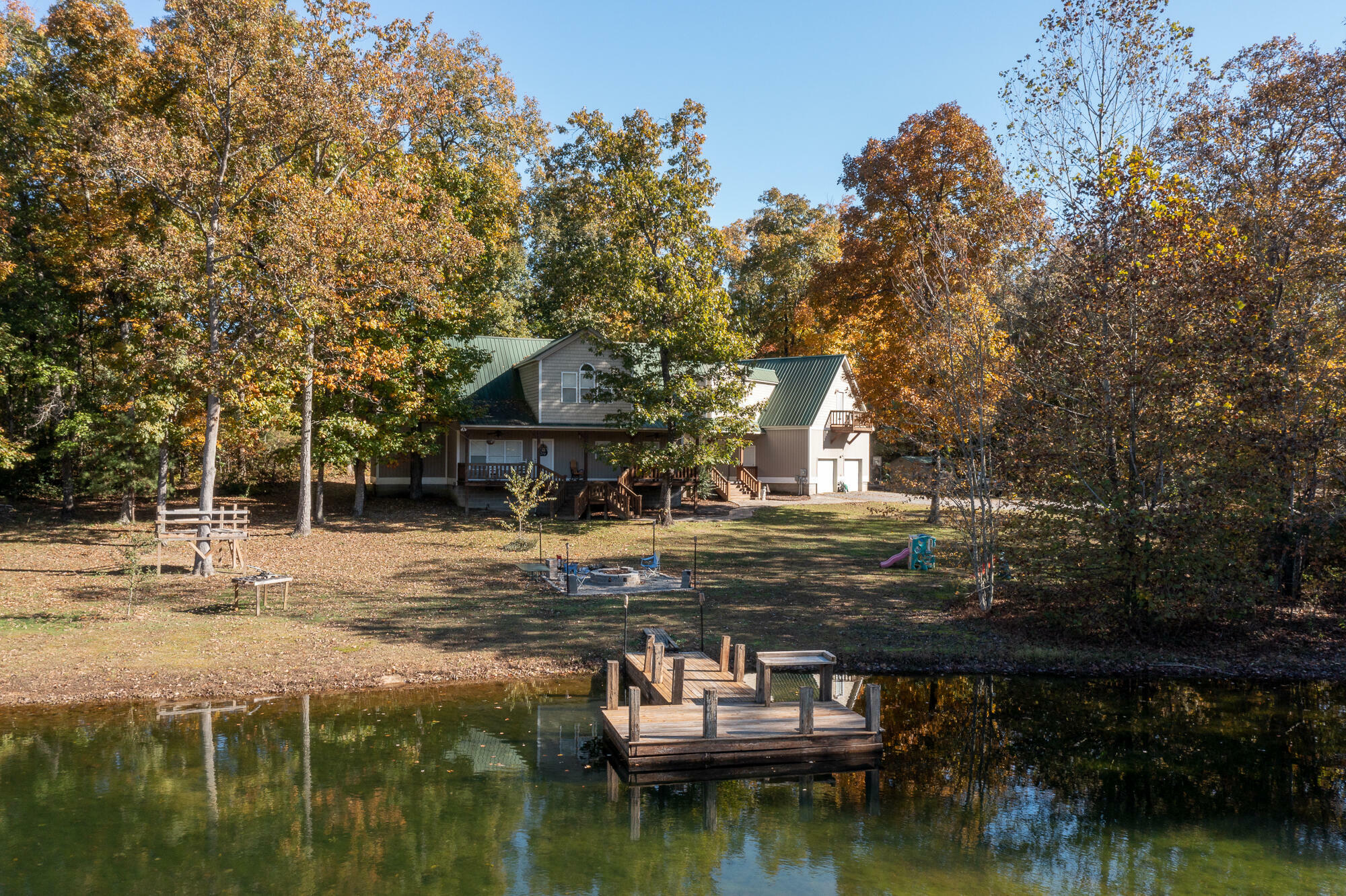 Property Photo: 384 County Rd 806 AL 35966