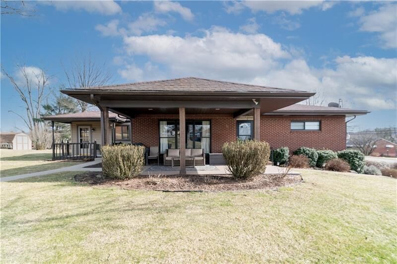Property Photo:  1245 Cocker Drive  PA 15102 