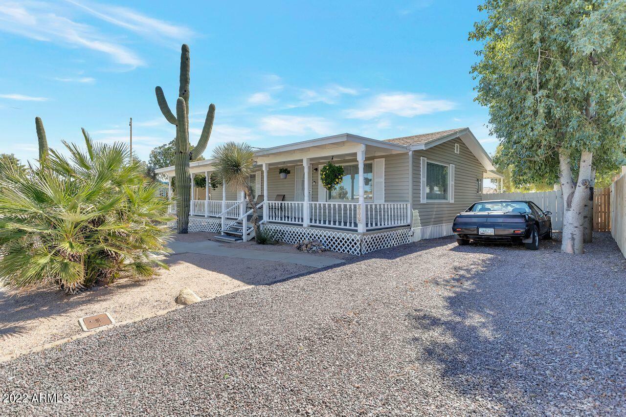 Property Photo:  2539 E Oraibi Drive  AZ 85050 