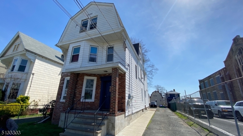 Property Photo: 749 Mt Prospect Ave NJ 07104