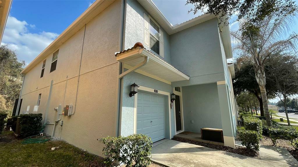 Property Photo:  8878 E Candy Palm Rd  FL 34747 