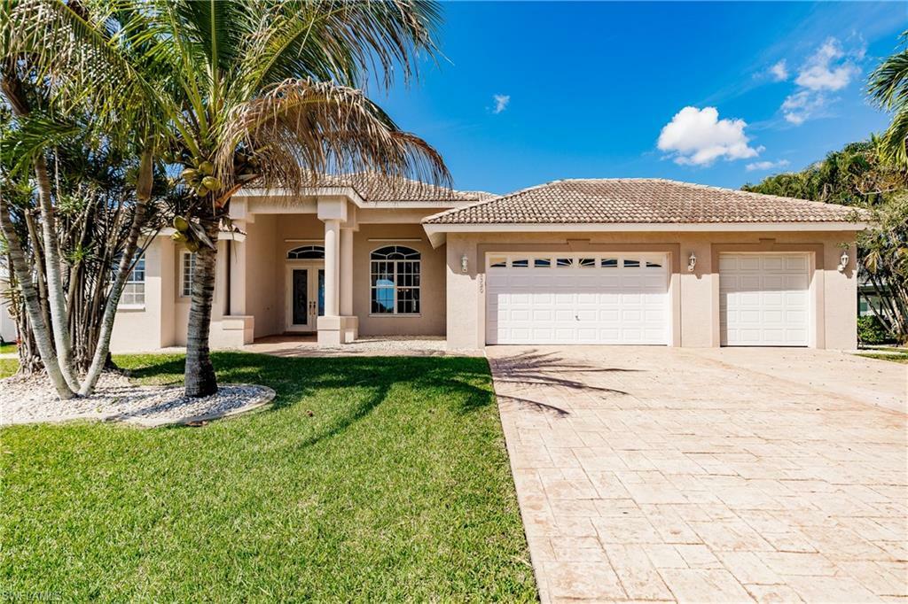 5320 Pelican Boulevard  Cape Coral FL 33914 photo