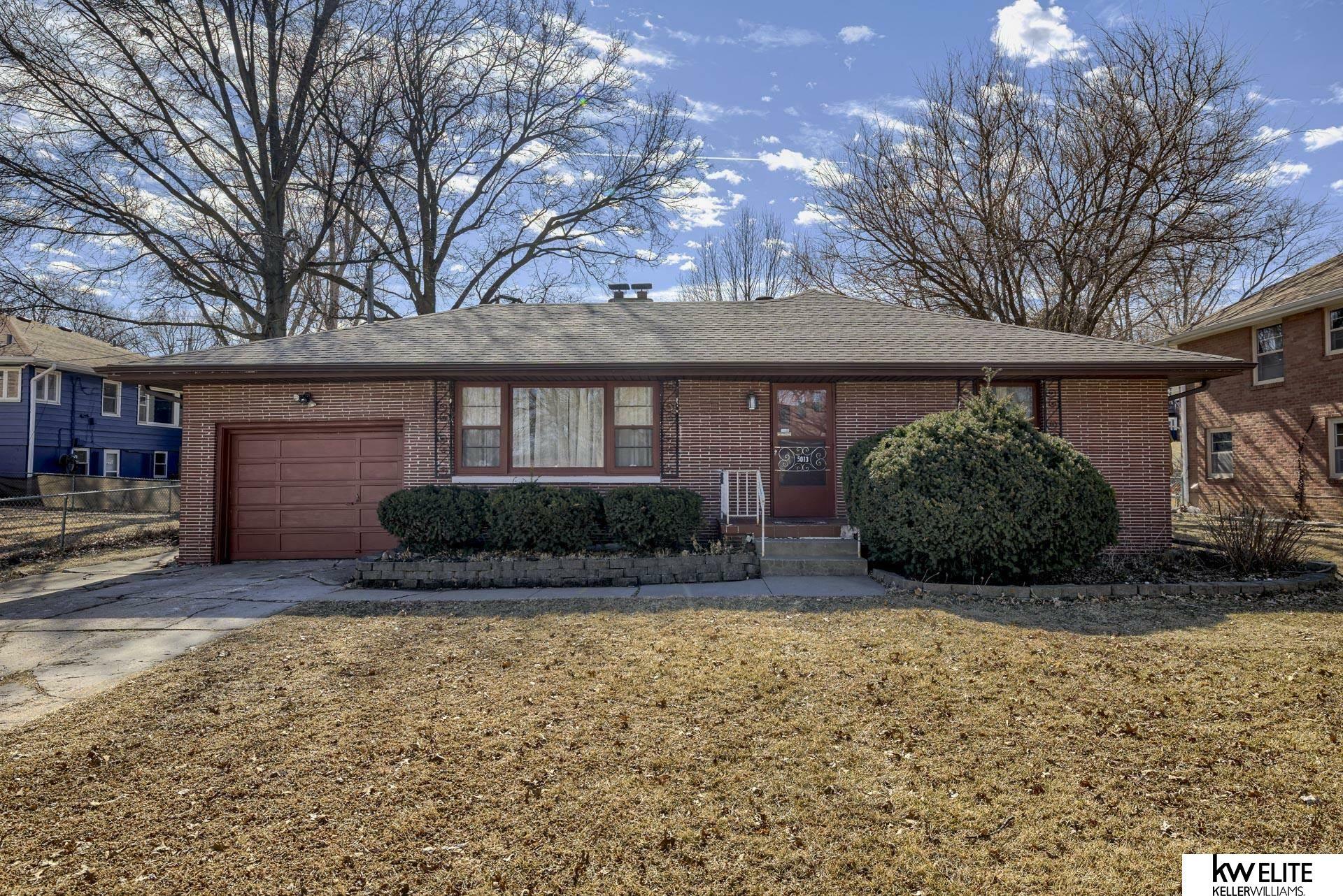 Property Photo:  5013 Evans  NE 68104 