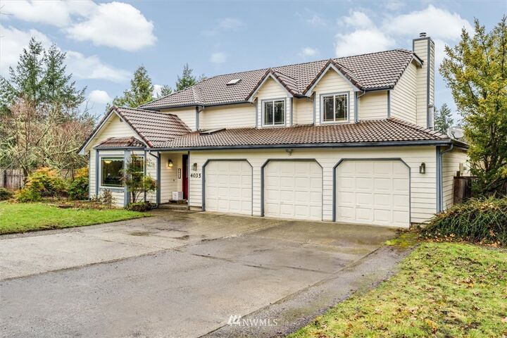 4035 Indian Summer Drive SE  Olympia WA 98513 photo