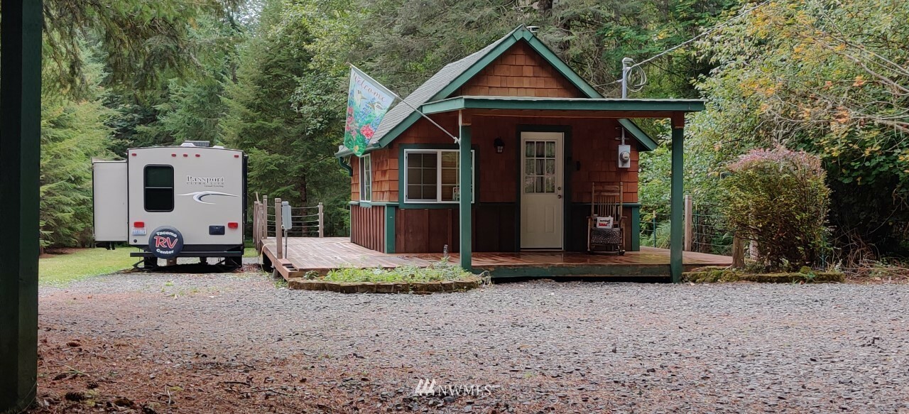 Property Photo: 32504 State Route 706 E WA 98304