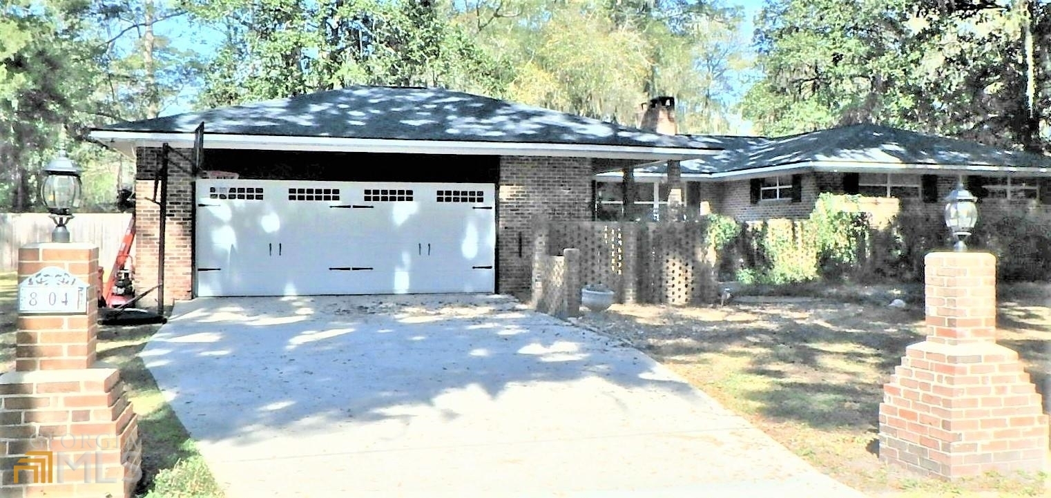 Property Photo:  804 Park Street  GA 31558 