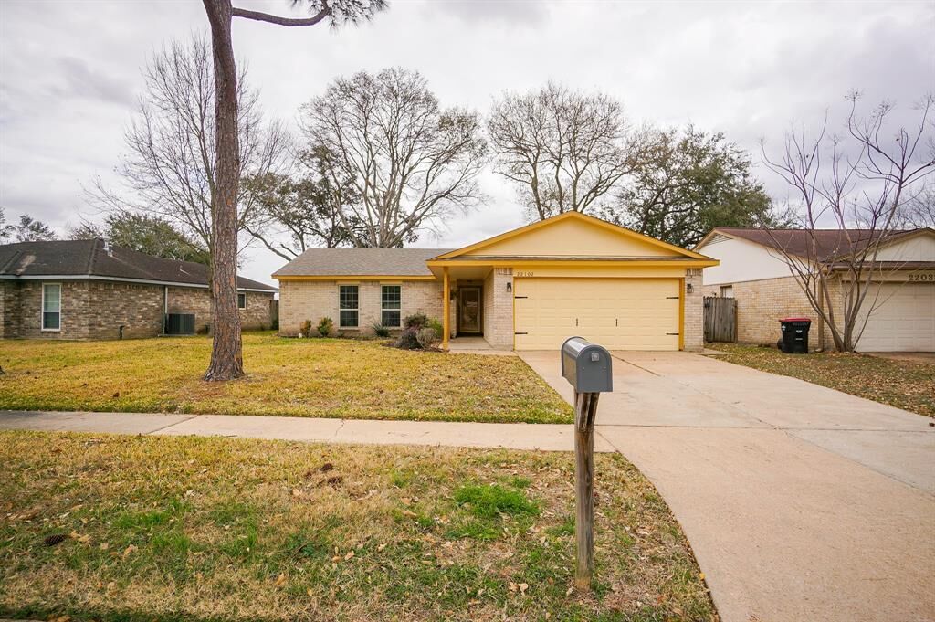 Property Photo:  22102 N Fork Drive  TX 77450 