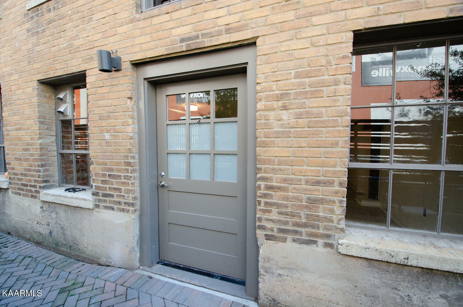 Property Photo: 457 Walnut St B05 TN 37902