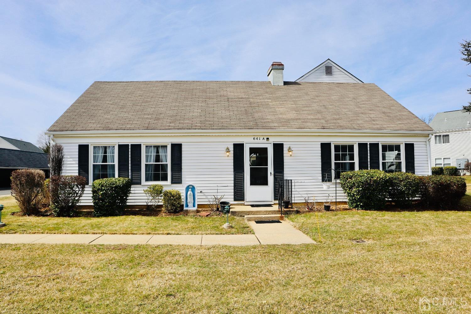 Property Photo:  641 Yorkshire Lane A  NJ 08831 