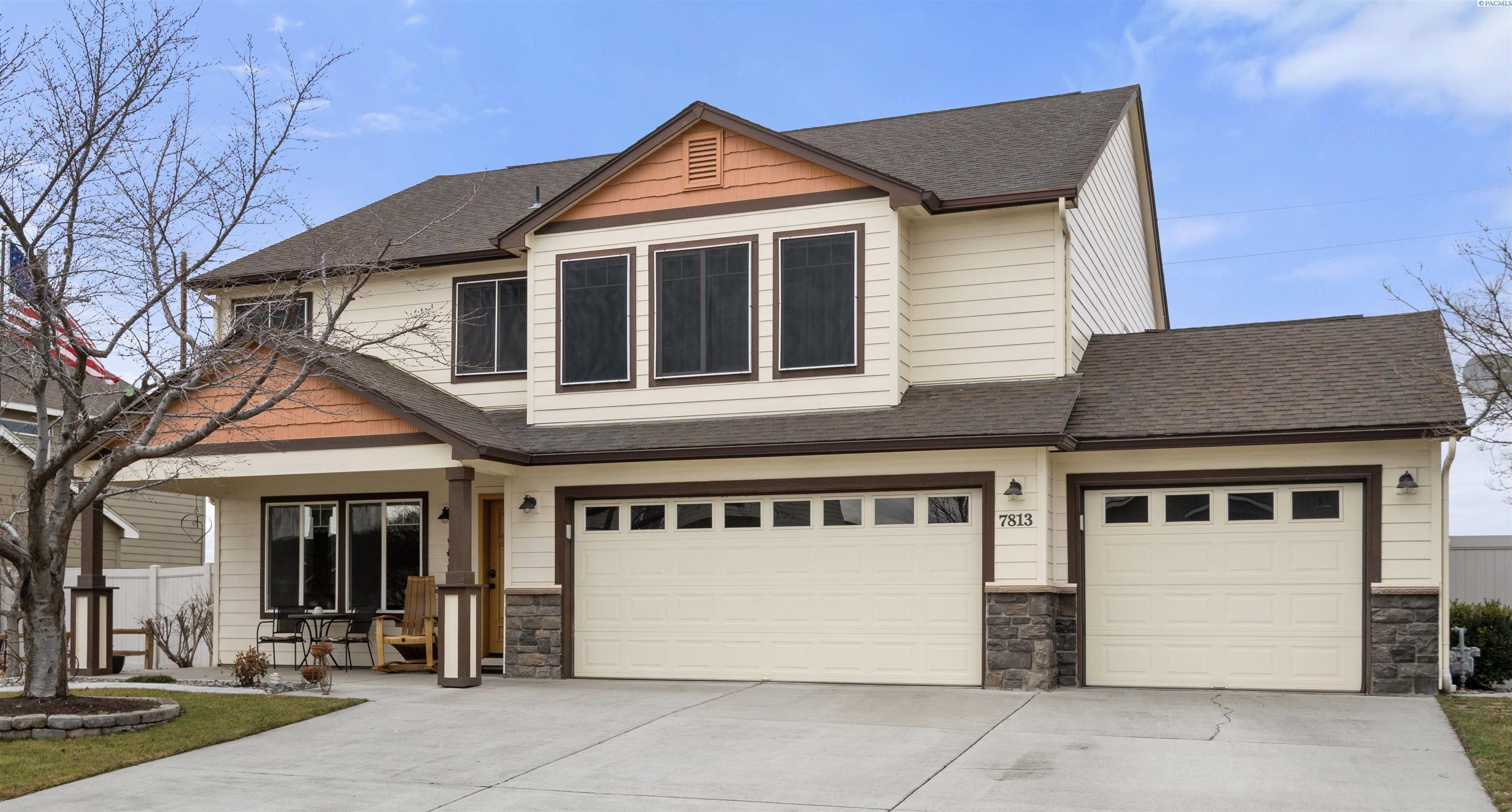 Property Photo: 7813 Snoqualmie Dr. WA 99301