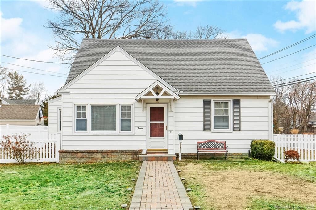 Property Photo:  12 Edison Street  CT 06614 