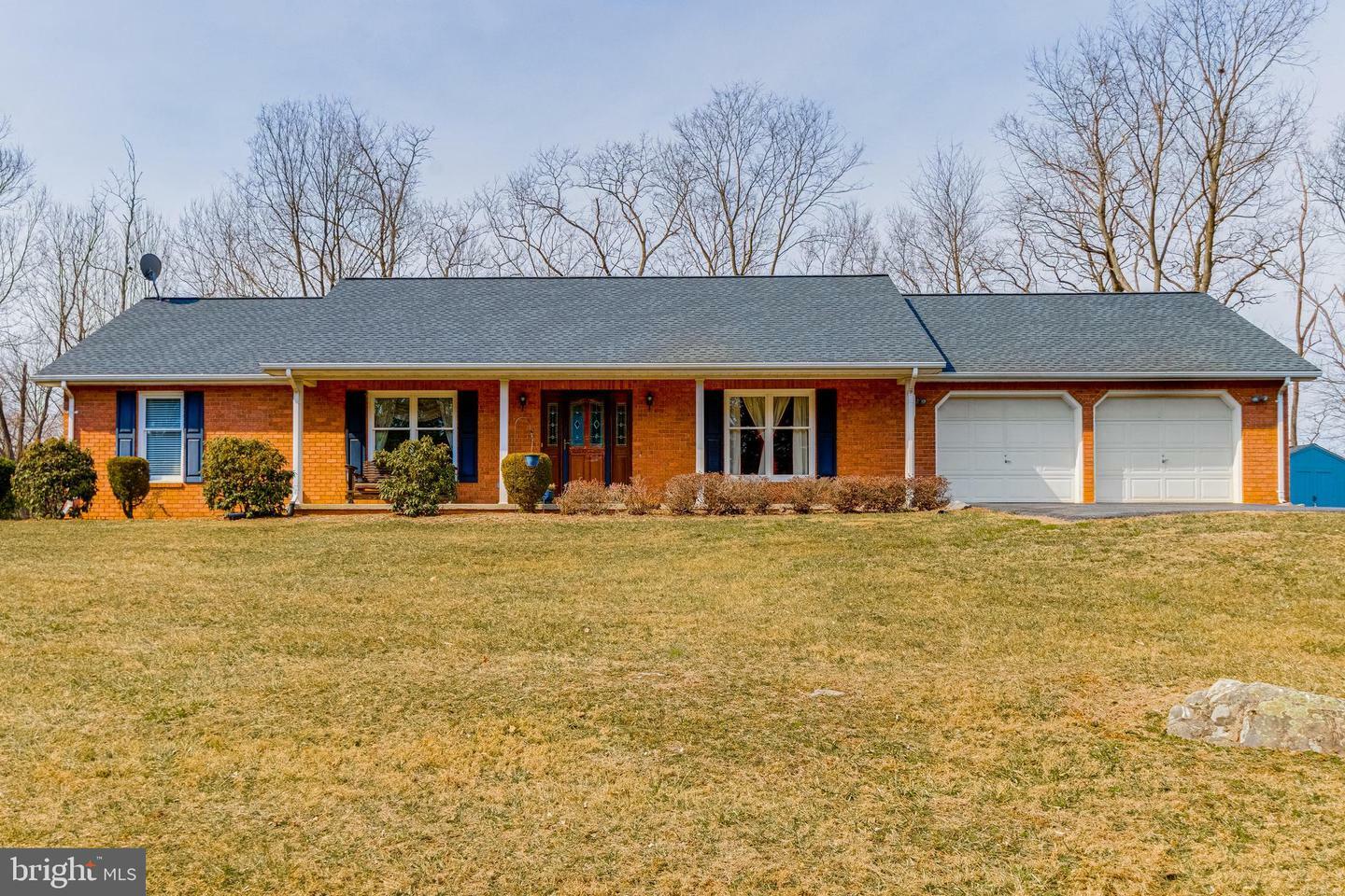 Property Photo:  11 Bushrod Court  WV 25414 