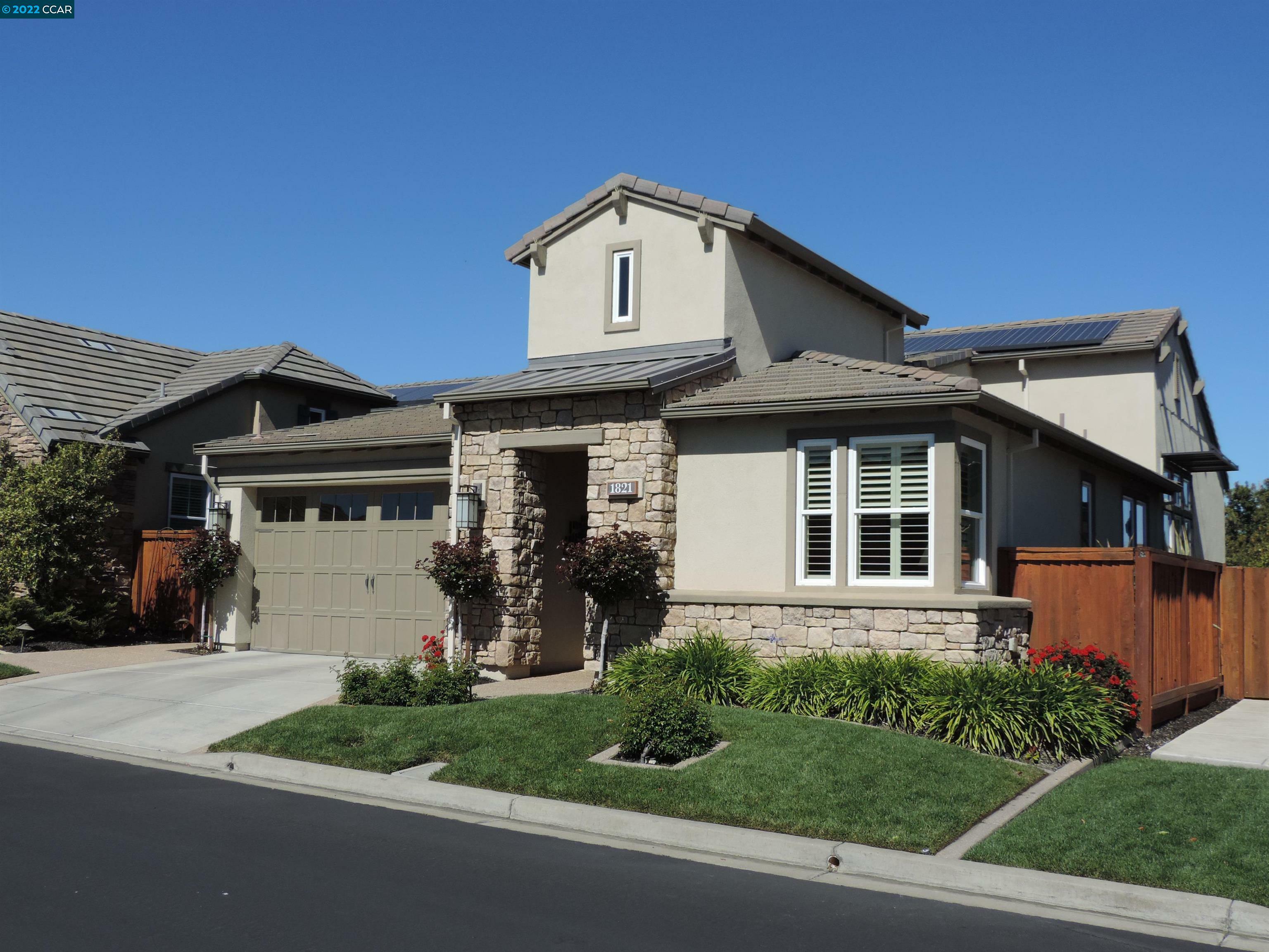 Property Photo: 1821 Barsac Ct CA 94513-4248