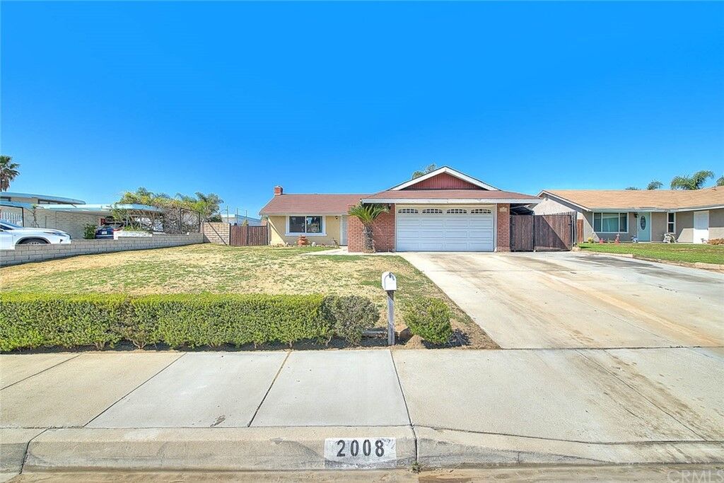 Property Photo:  2008 S Vine Avenue  CA 91762 