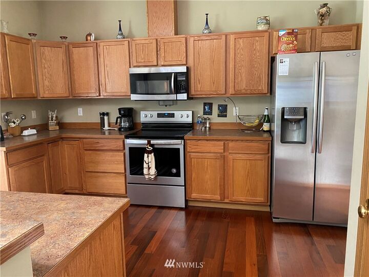 Property Photo:  117 Timberline Lane  WA 98596 