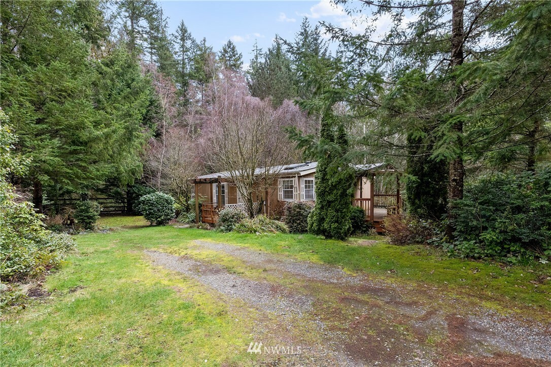 Property Photo:  6775 SE Mullenix Rd Road  WA 98367 