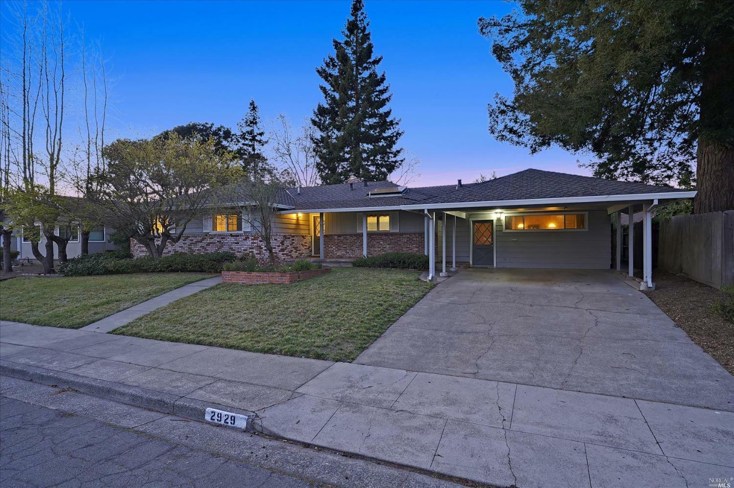 Property Photo:  2929 Hartley Drive  CA 95405 