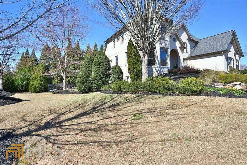 Property Photo:  9015 Bedford Way  GA 30024 