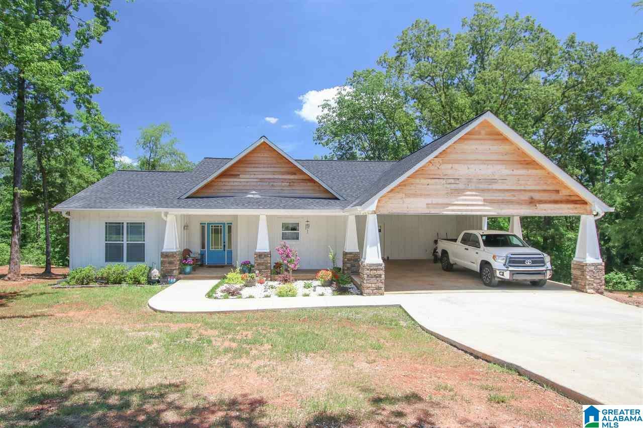 Property Photo:  114 Lockridge Lane  AL 35135 