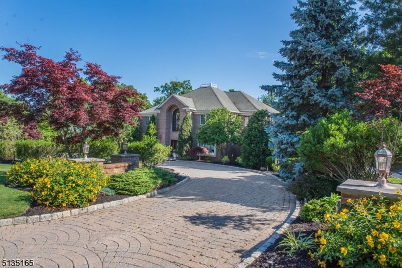 Property Photo: 41 Beachmont Ter NJ 07006