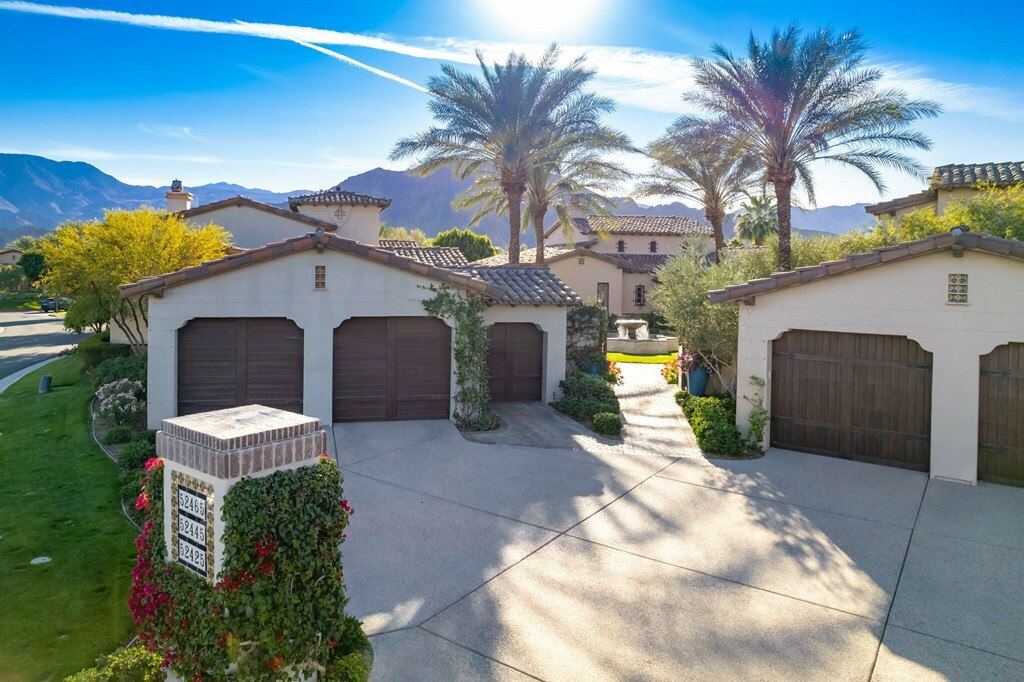 Property Photo: 52465 Via Castile CA 92253