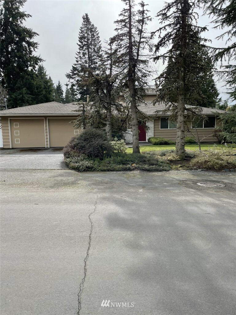 Property Photo:  12833 NE 113th Street  WA 98033 