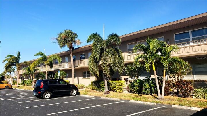 Property Photo:  2 Causeway Boulevard 203  FL 34698 