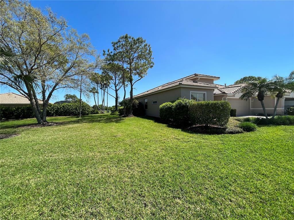 Property Photo:  4551 Samoset Drive  FL 34241 