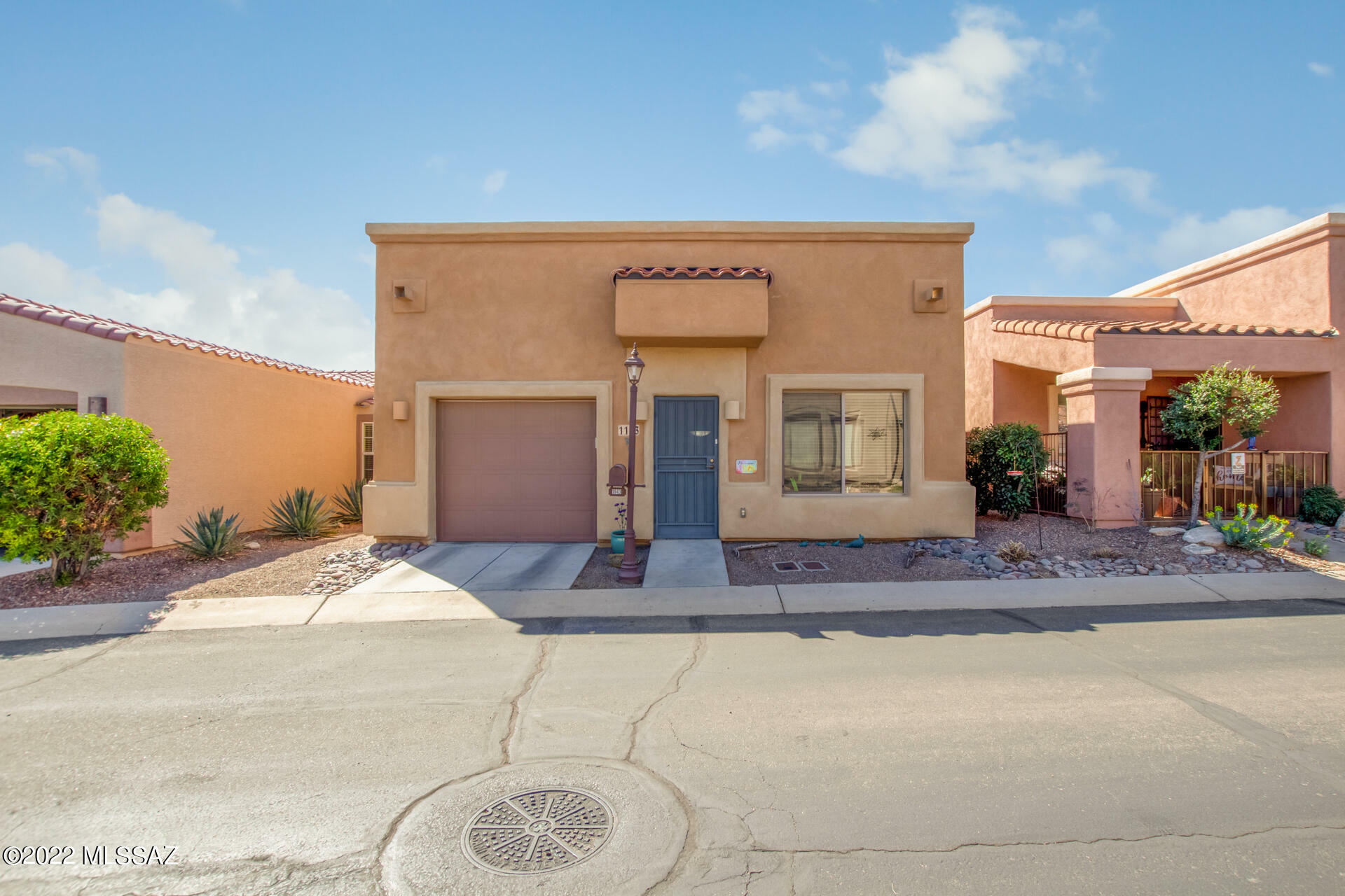 Property Photo:  1143 W Calle Playa De Siesta  AZ 85629 