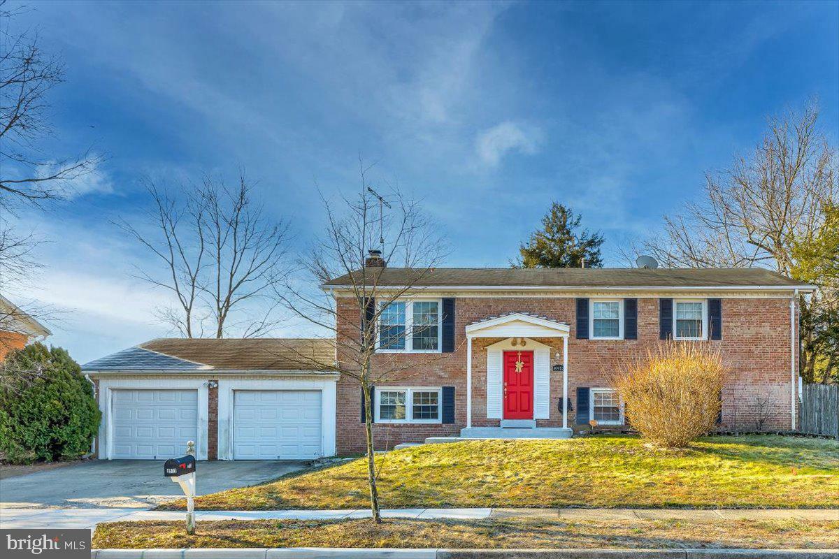 Property Photo: 8913 Canberra Drive MD 20735