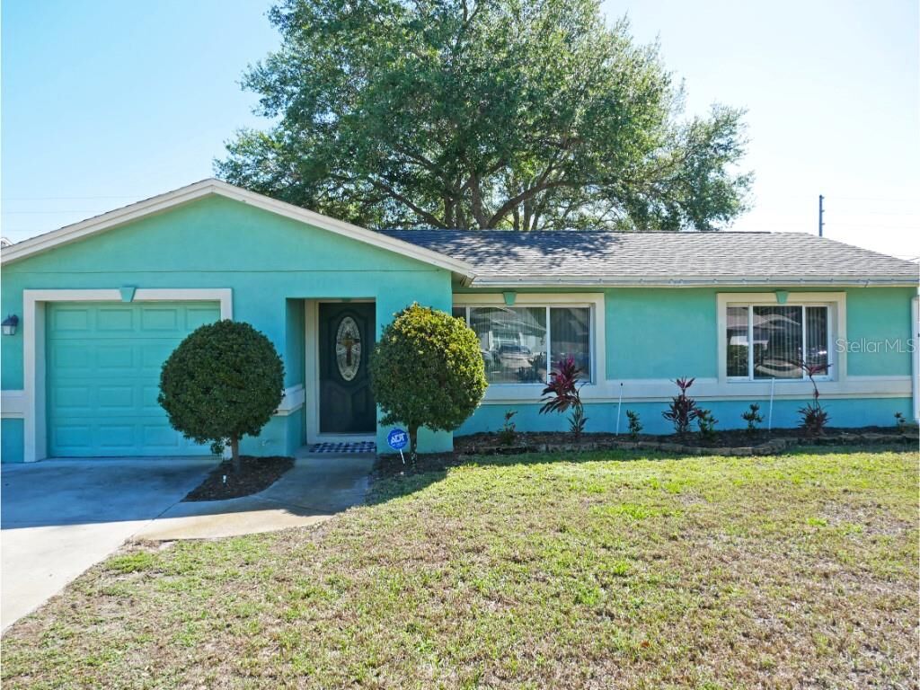 Property Photo:  2405 Fulton Street SW  FL 33774 