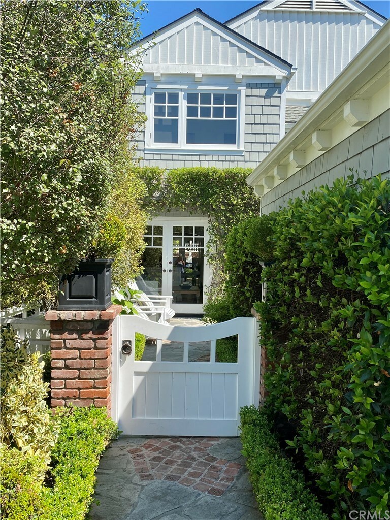 Property Photo:  33965 Cape Cove  CA 92629 