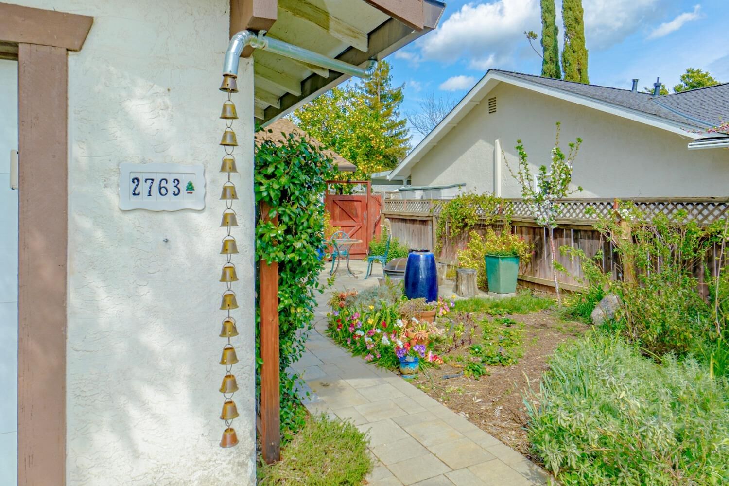 Property Photo: 2763 Eel Place CA 95616