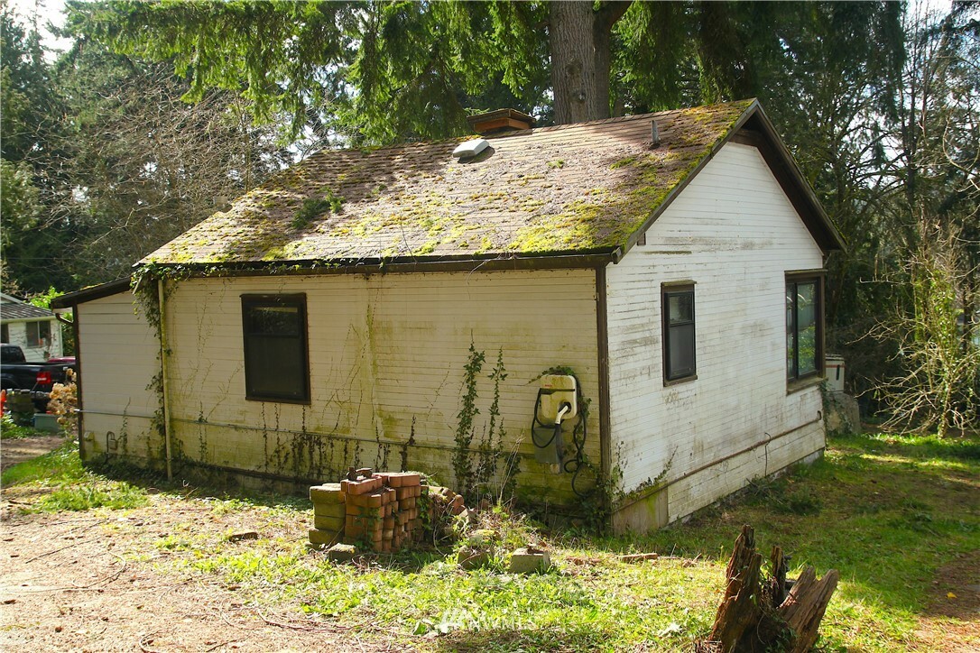 Property Photo:  1822 Marine Drive  WA 98312 