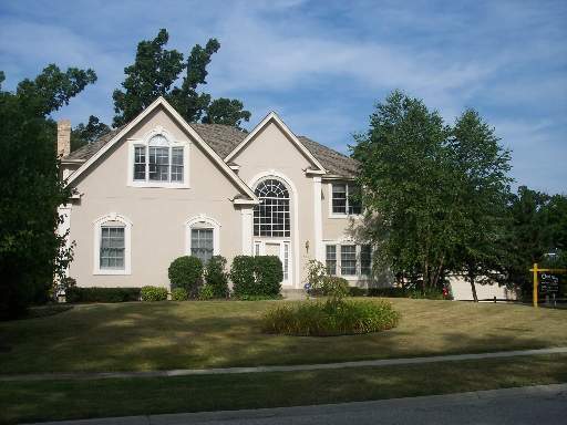 Property Photo:  1008 Vineyard Drive  IL 60031 