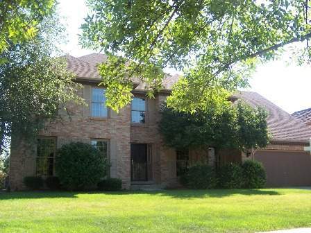 Property Photo:  936 W Bailey Rd  IL 60565 