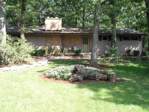 Property Photo:  301 Little Melody  IL 60048 