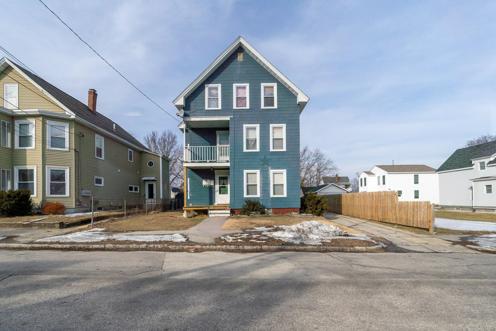 Property Photo:  890 Clay Street  NH 03103 