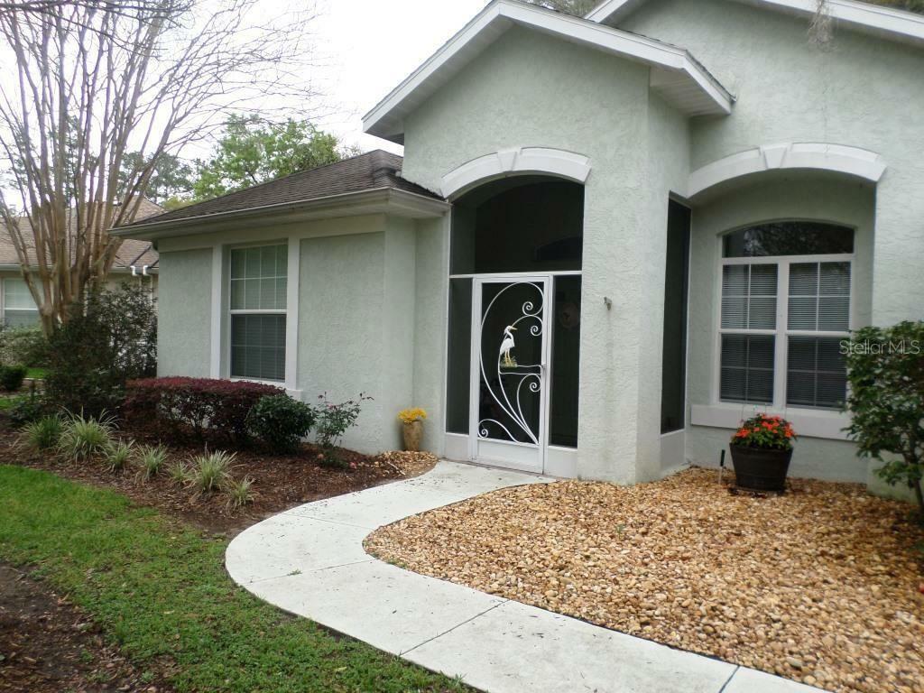 Property Photo:  8221 SW 194th Ave  FL 34432 