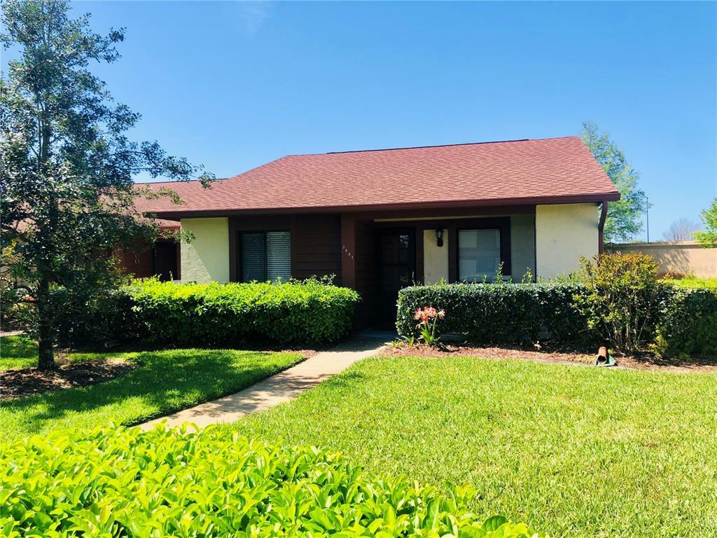 Property Photo: 7221 Greystone Drive FL 34667